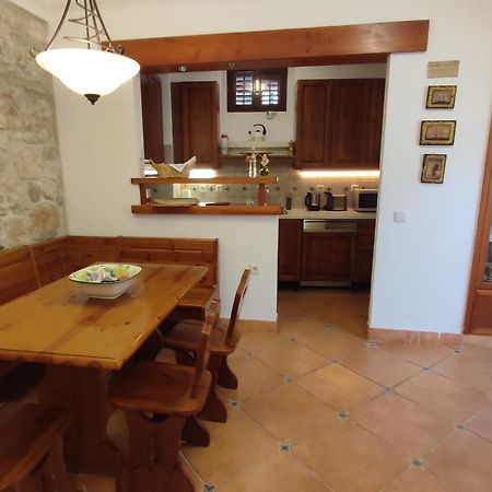 Villa Rustika Sutivan Esterno foto