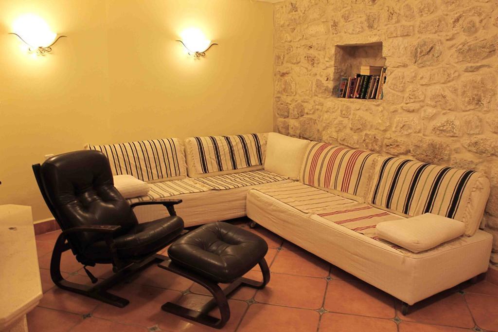 Villa Rustika Sutivan Esterno foto