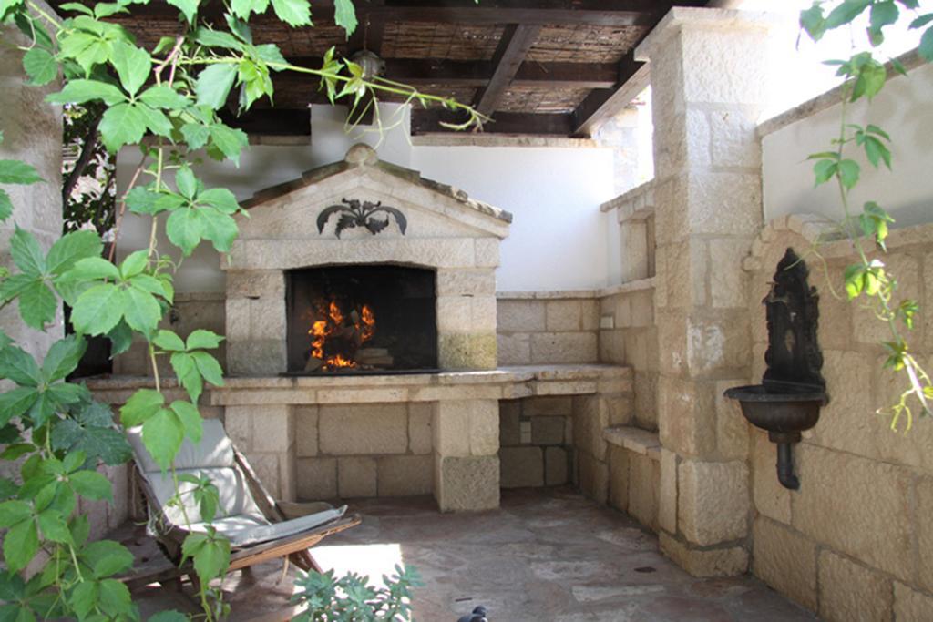 Villa Rustika Sutivan Esterno foto