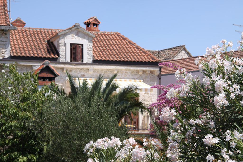 Villa Rustika Sutivan Esterno foto